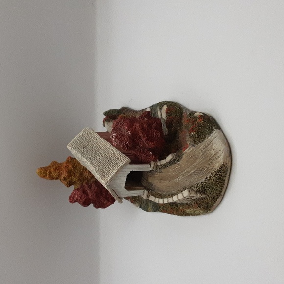 Vintage 1990 Lilliput Lane The American Landmark Collection "Covered Memories" - Picture 4 of 8